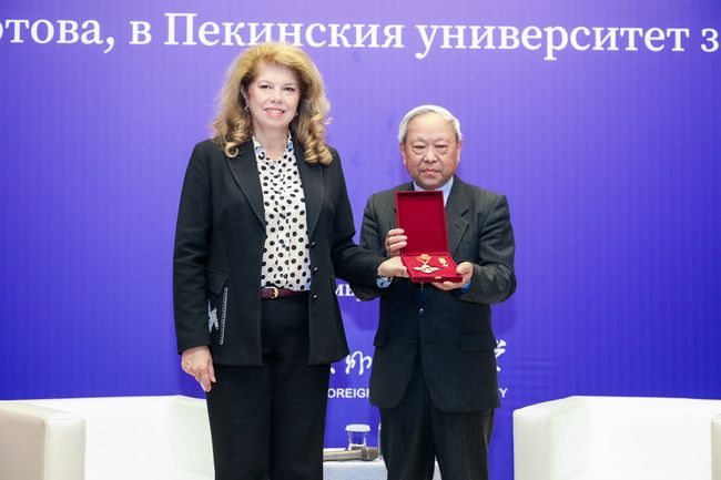 1761115917170028370.jpg 2025101507030563.jpg